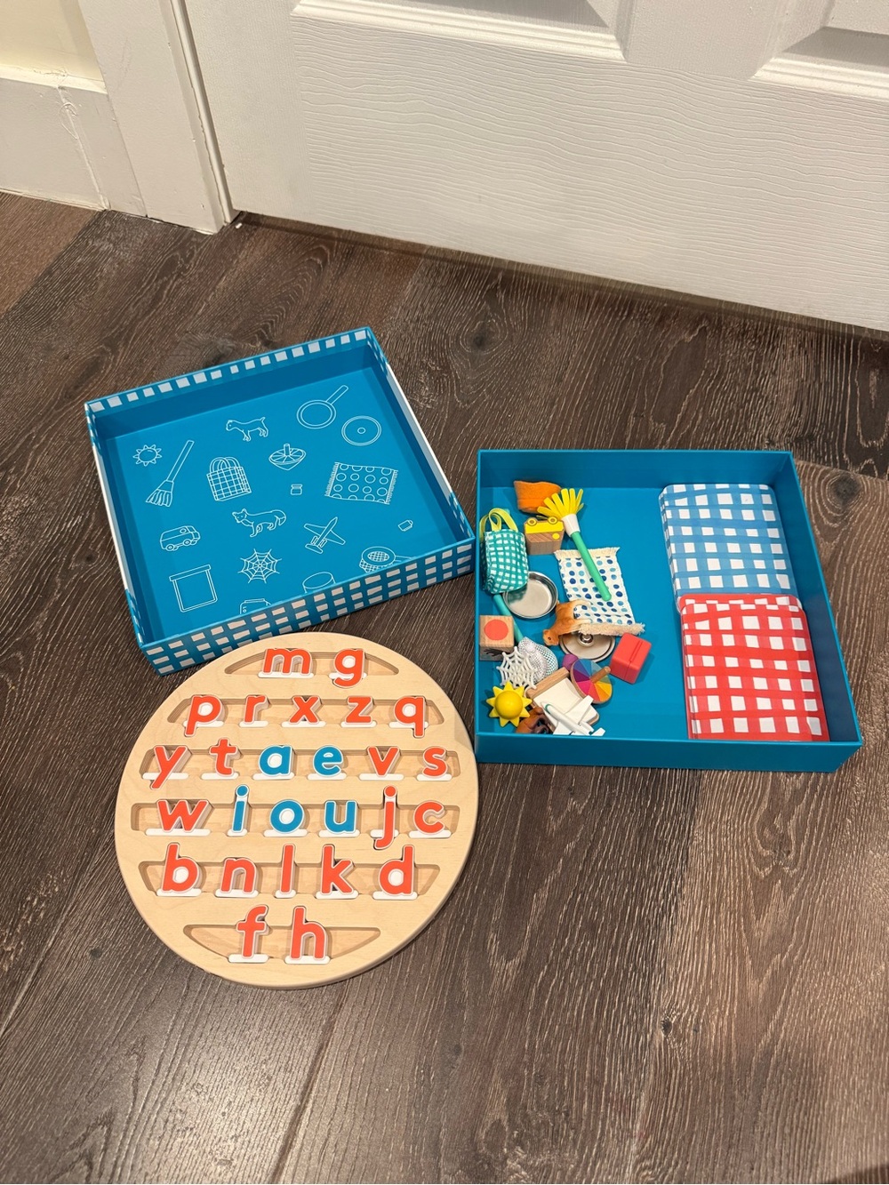 LOVEVERY Wooden Alphabet Matching Game